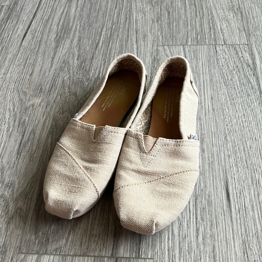 Toms Womens Cream Beige Gold Flecks Canvas Flat Slip On Shoes Size 6.5